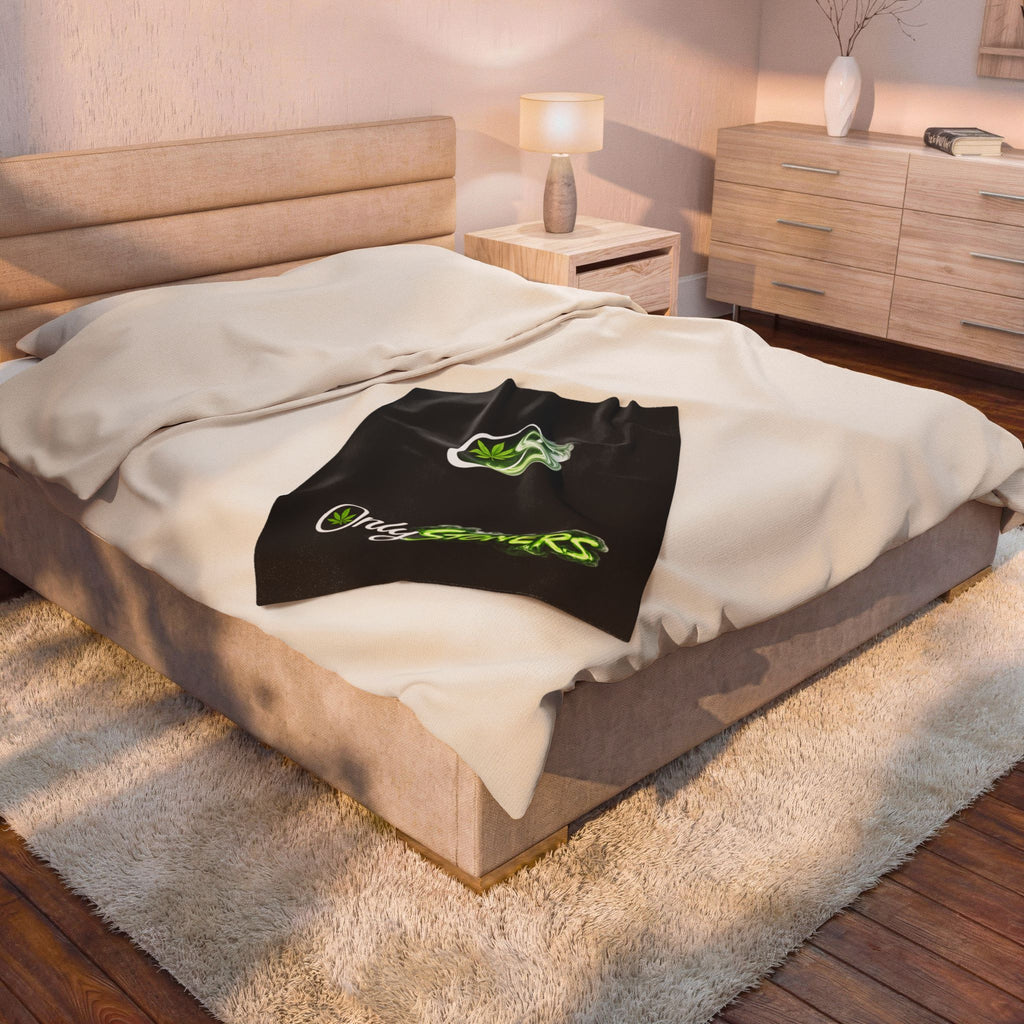 OnlyStoners Velveteen Plush Blanket – Cannabis Leaf Graphic Cozy Throw